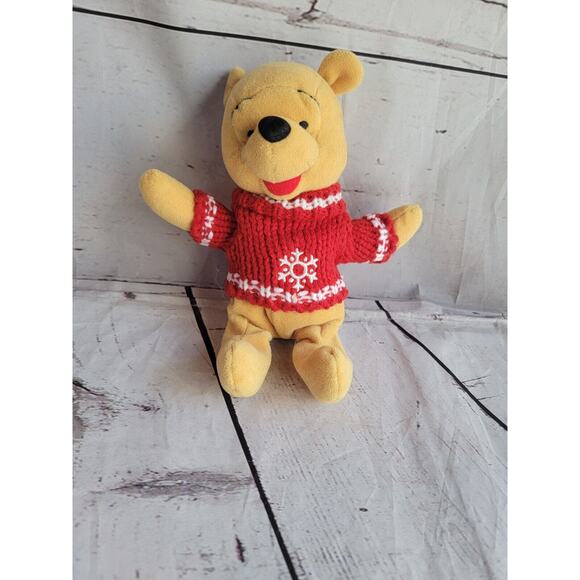 Vintage Disney Store Winnie the Pooh Snowflake Sweater Pooh Mini Bean Bag Beanie - Picture 1 of 6